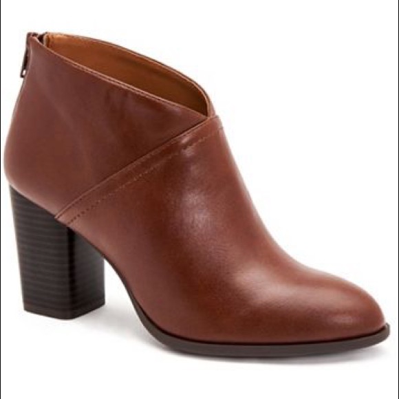 Brand New Brown Booties